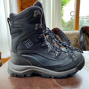 Columbia hiking boots